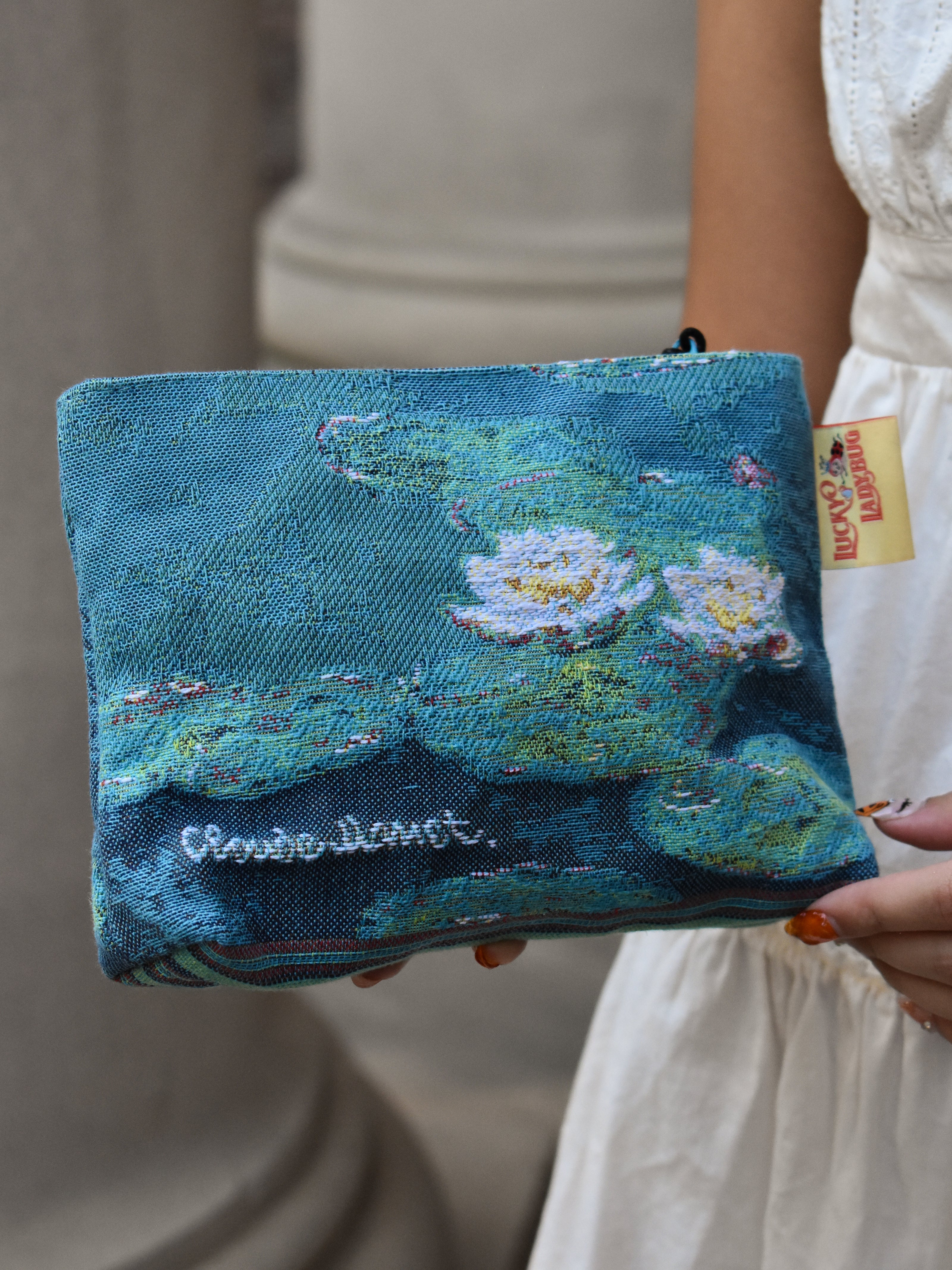 Water Lilies Effet du Soir Pouch