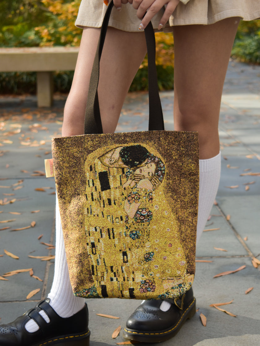 The Kiss (Gustav Klimt) Tote Bag